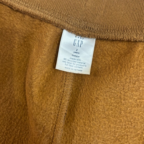 GAP leopard print toddler 2 pc sweatsuit - Picture 9 of 14